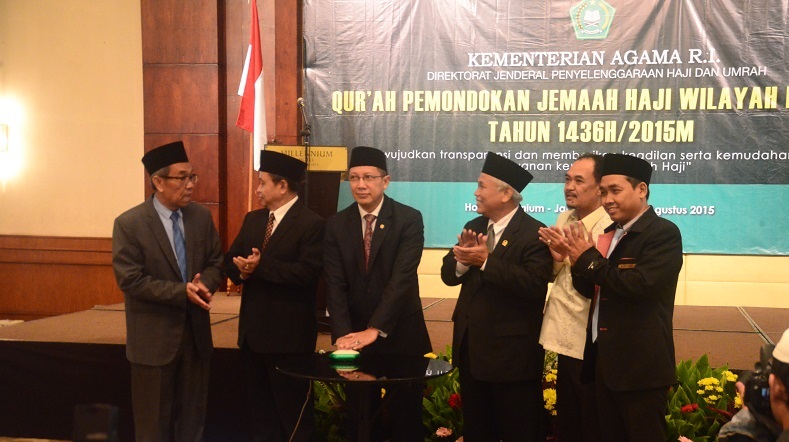 24 Jam Petugas Haji Tahun Ini Lebih Dekat dan Selalu Ada untuk Jemaah