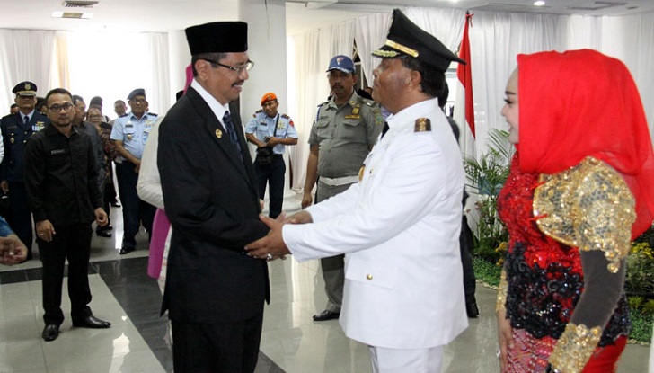 Gubernur Sumatera utara Lantik Bupati dan Wakil Bupati Madina 2016-2021 2