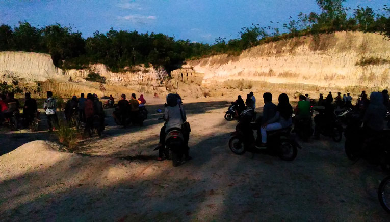 Crosser Mulai Latihan di Sirkuit Keramat Sakti Panyabungan 2