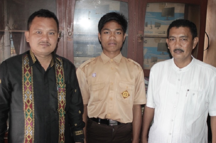 Meskipun Dengan Keterbatasan Siswa SMKN 2 Panyabungan Raih Peringkat 6 Nasional