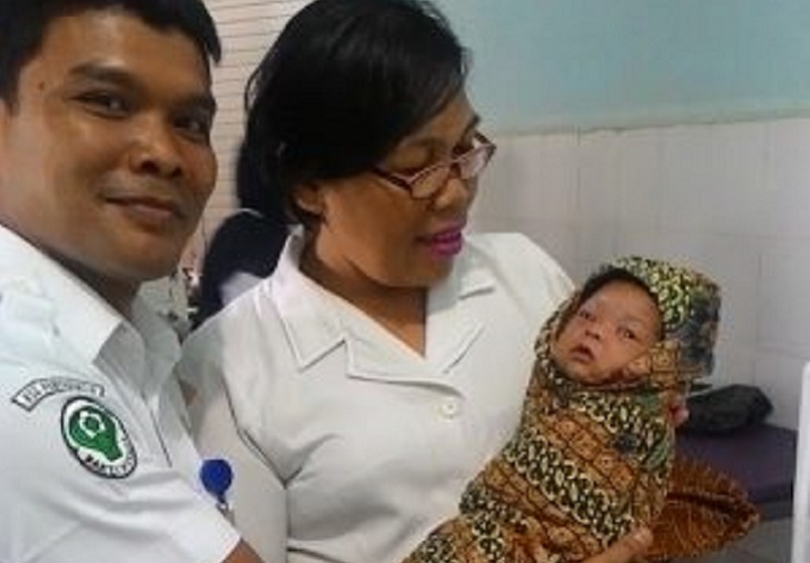 Seorang Bayi Ditemukan Dalam Keranjang di Lingkungan RSUD Panyabungan
