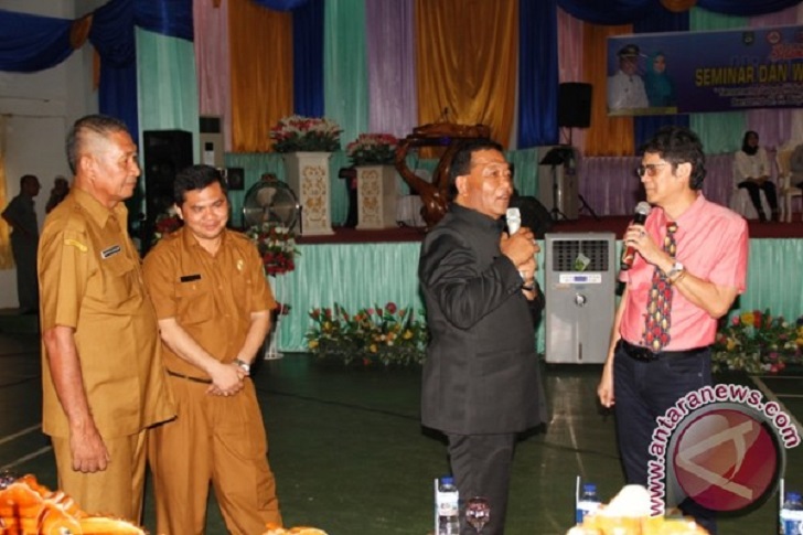 Workshop Kesehatan di Panyabungan Hadirkan dr. Boyke Sebagai Narasumber